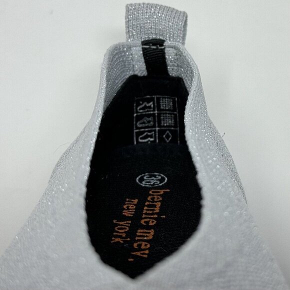 Bernie Mev New‎ York Metallic Silver Slip On Ballet Flat 5.5 (36) Pointed Toe - Picture 8 of 12